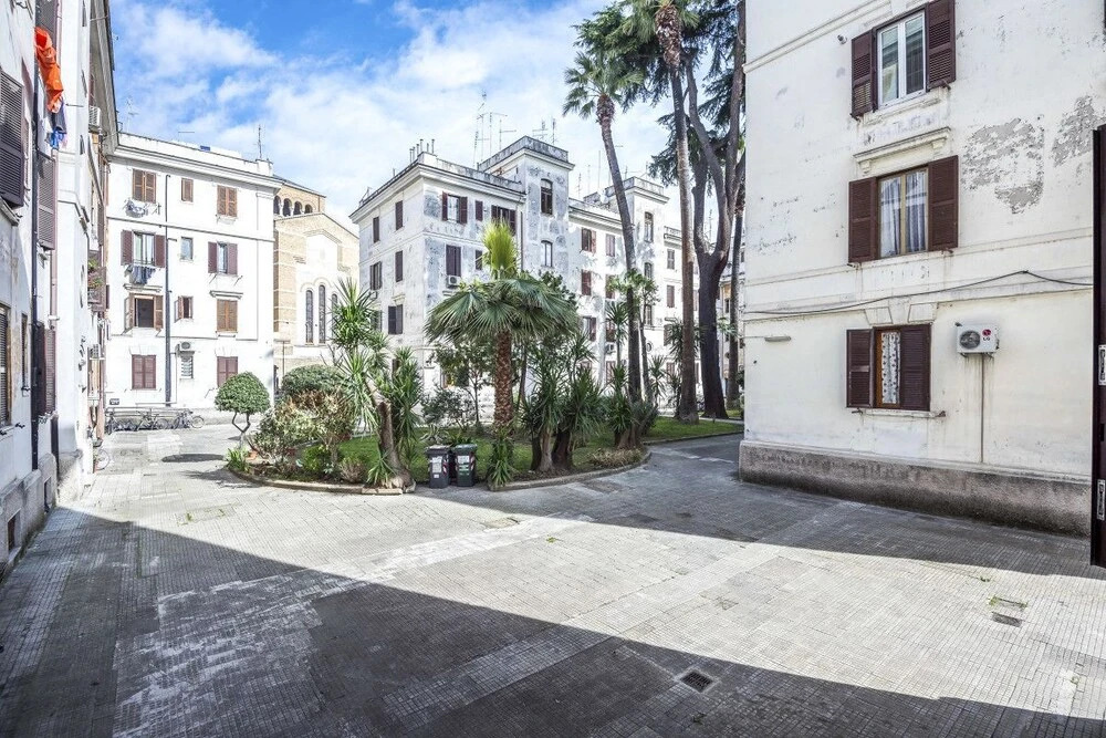 Lovely 2 Beds Flat 10 Minutes From Piazza Venezia
