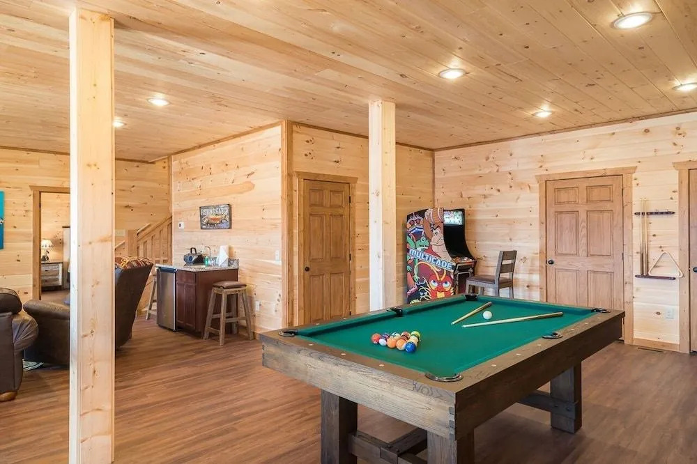 The Bear And Trout 4 Bedroom Home by Redawning