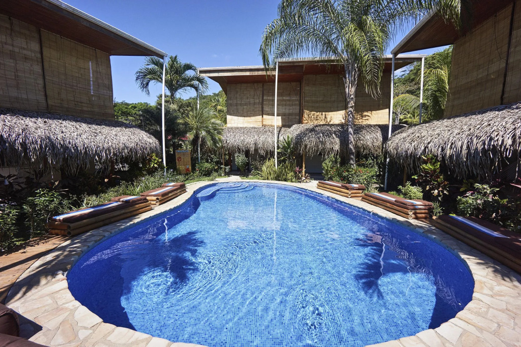 Otro Lado Lodge