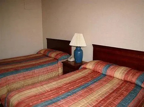 El Rancho Inn