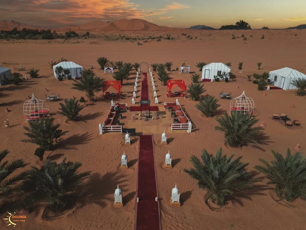 Fox Luxury Desert Camp