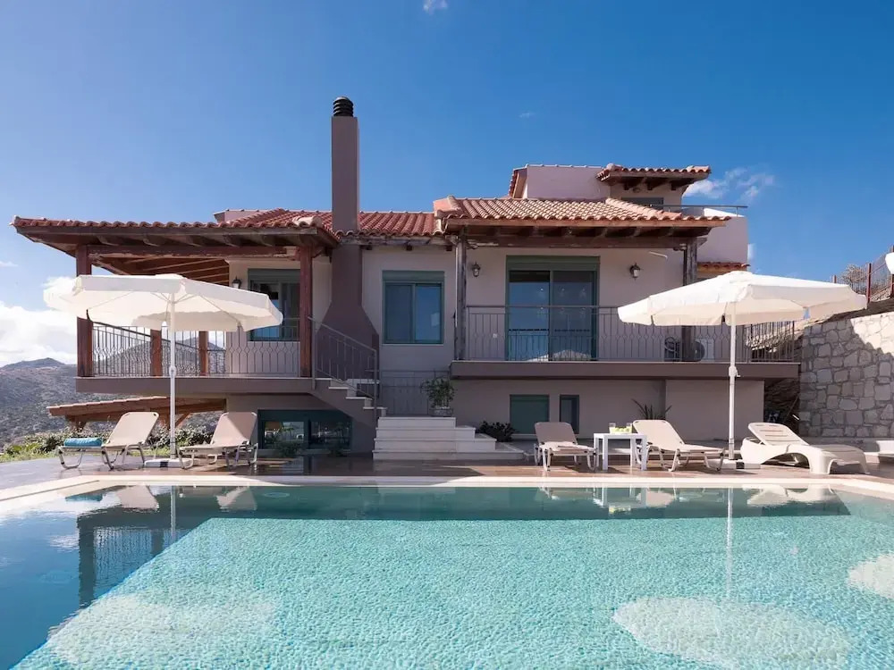Villa Near Seaside Village With Pool