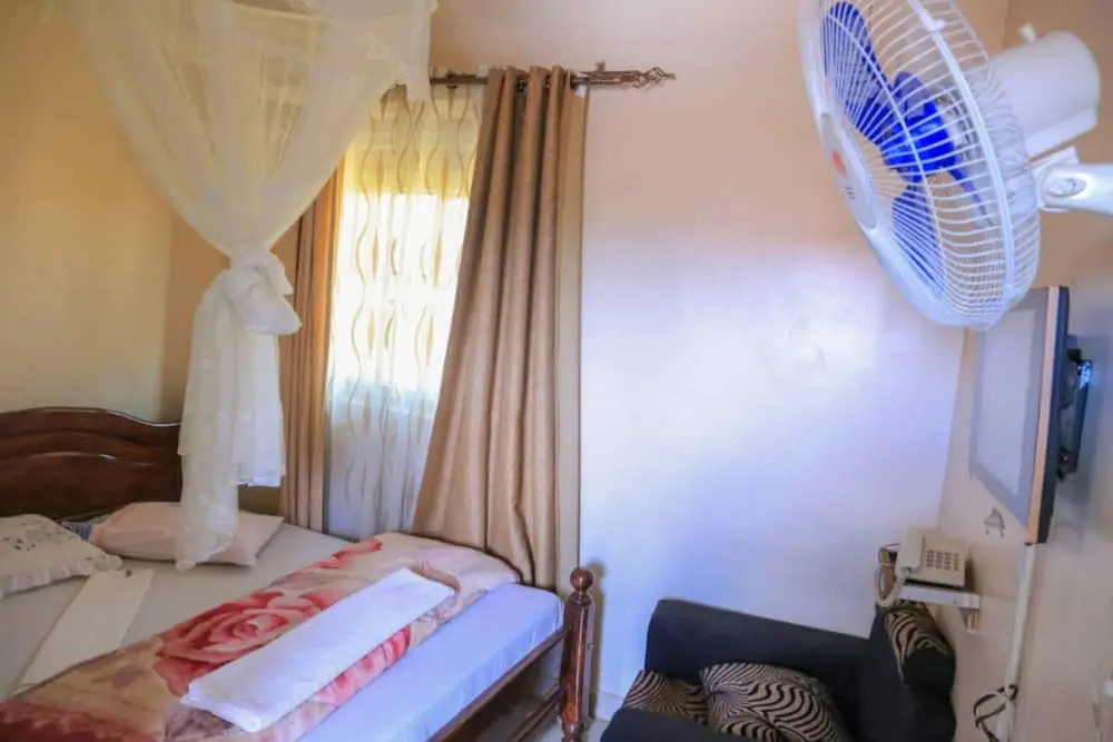 Precise Hotel