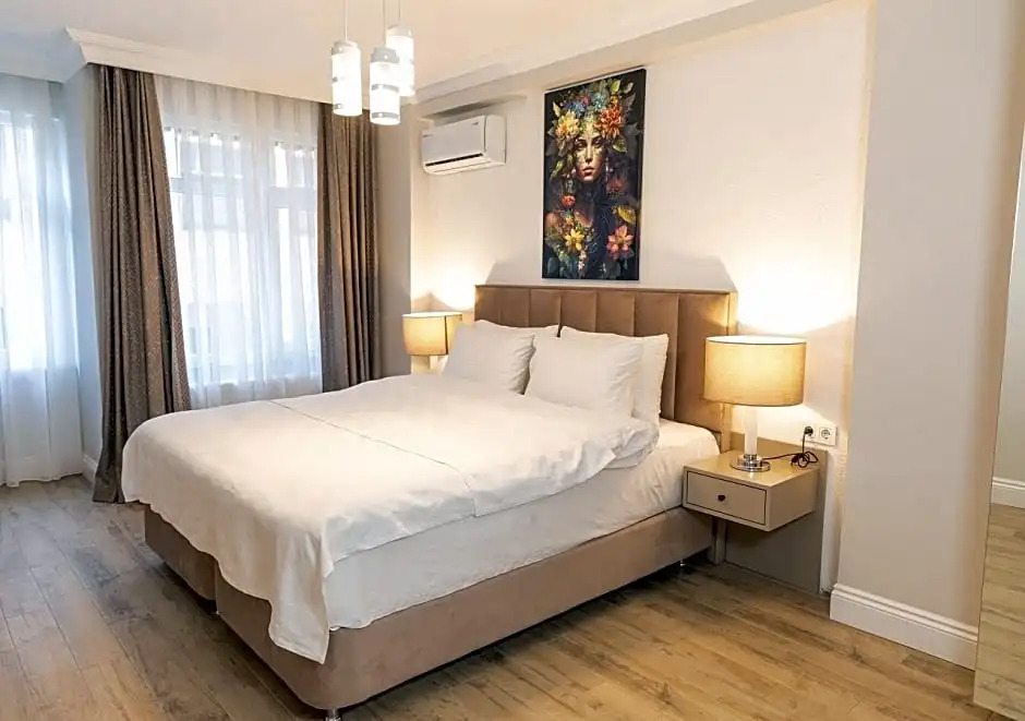 Residence Flat With Excellent Location in Sisli