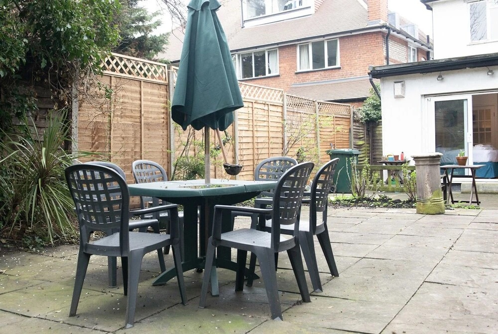 3 BR by Hampstead Heath W/terrace + Parking