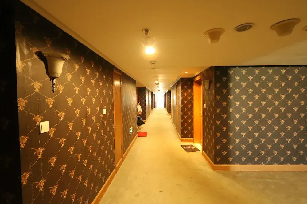 Warm Journey Apartment