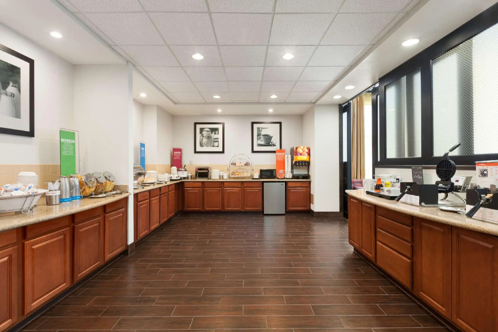 Hampton Inn & Suites Rohnert Park - Sonoma County