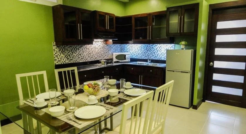 Santoni's Place