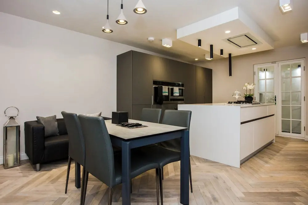 Stunning Deluxe 3 Bedroom House in Fitzrovia
