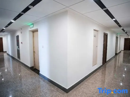 Miyue Light Luxury Homestay (Xingyang Wuyue Plaza)