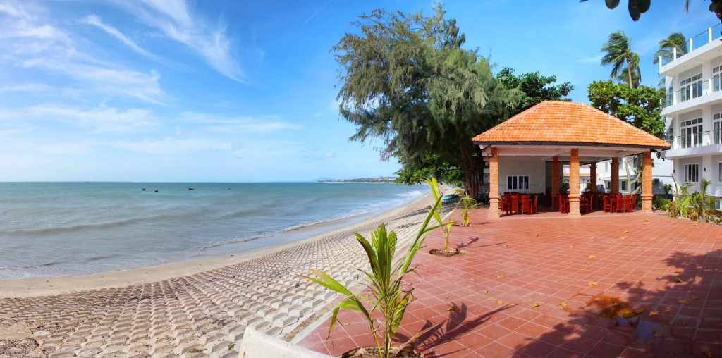 Sand Beach Resort