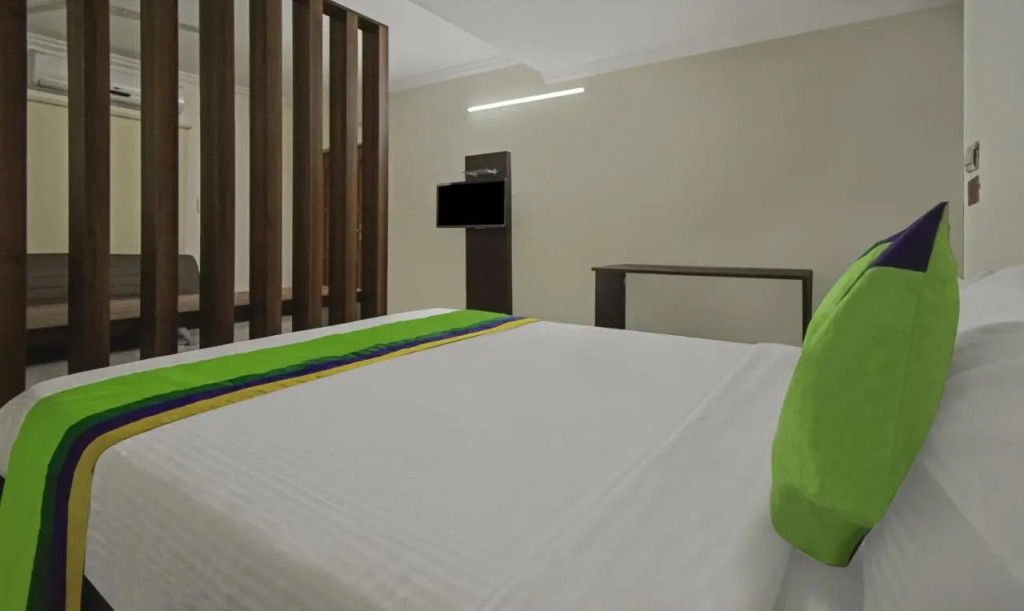 Treebo Samhaar Residency Thoraipakkam