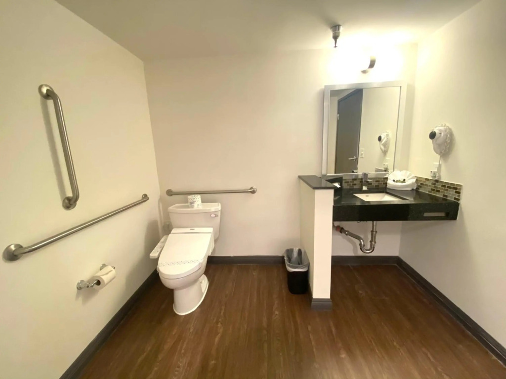 Redac Gateway Hotel Torrance