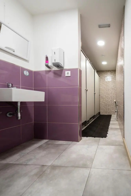 Shiku Hostel