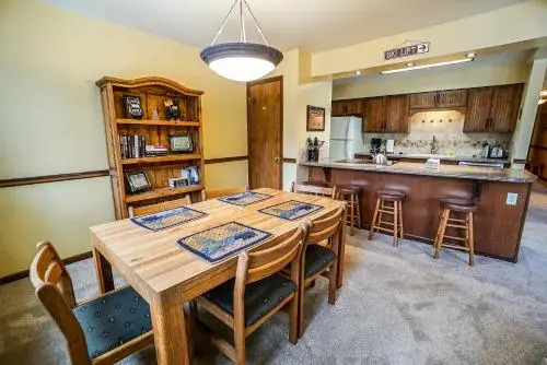 Park Place 102C