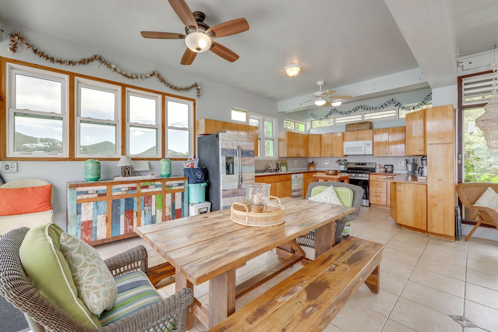 Tortola Adventure Villa: Private Ocean-View Pool