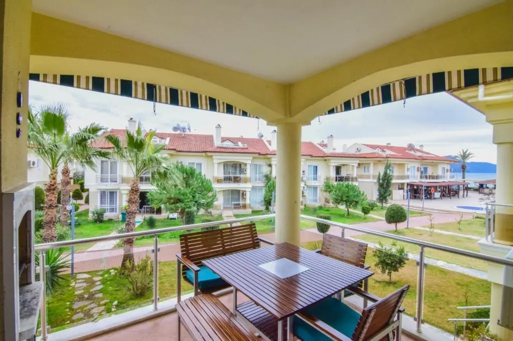 Beachfront Seaview 3 Bedroom Apartment Seahorse 8