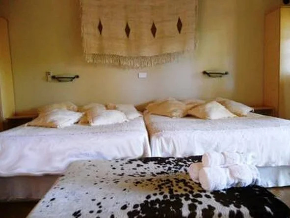 Tsanana Log Cabins and Mullberry Lane Suites