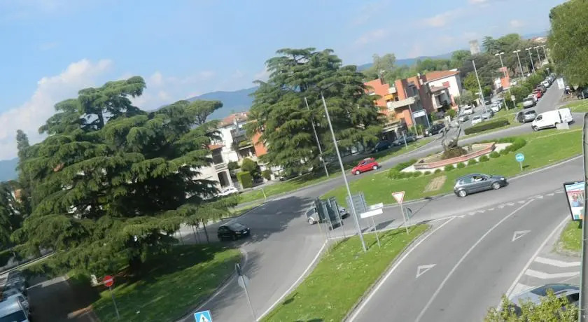 50 passi dalle Mura di Lucca