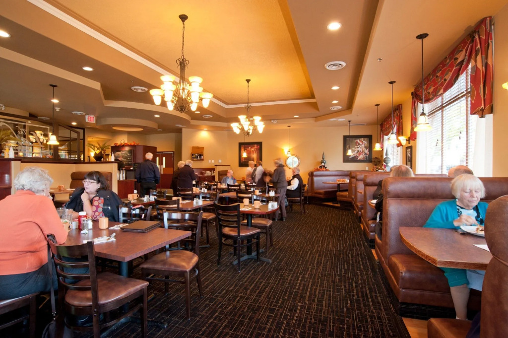 Holiday Inn Victoria - Elk Lake by IHG