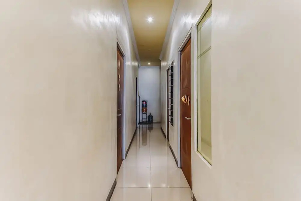 KoolKost Syariah near Satelit Indah (Female Only)