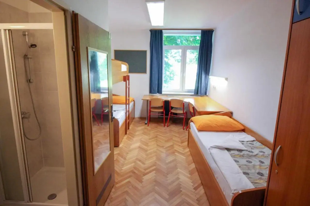 Dijaški dom Bežigrad Ljubljana Hostel