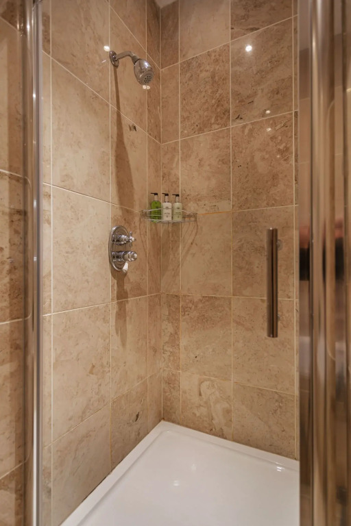 The White Horse Hotel, Romsey, Hampshire - The Coaching Inn Group