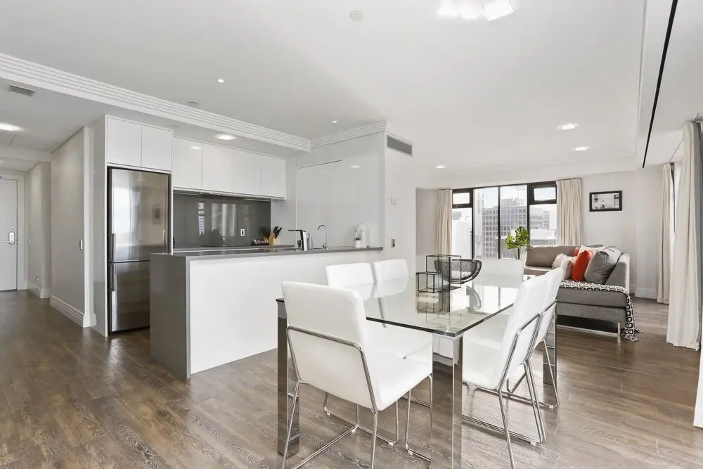 Stylish Sophisticated Views with Carpark - by Urban Butler
