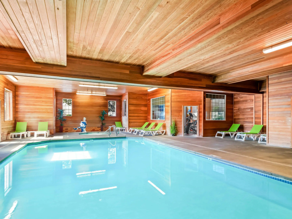 Comfort Suites Linn County Fairground and Expo