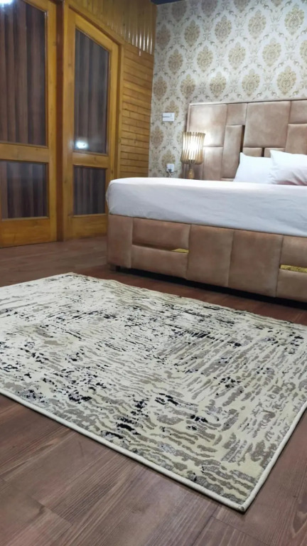 Royal Luxury Hotel Lahore