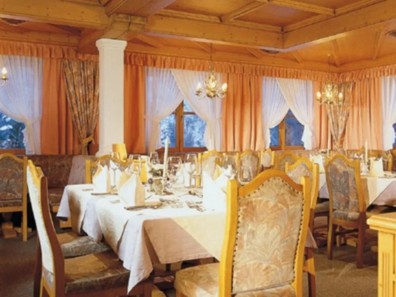 Hotel Troschana