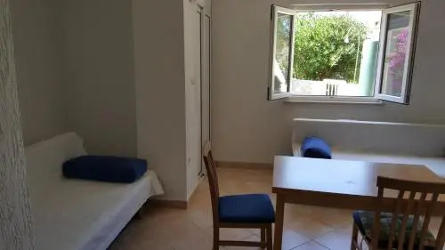 Studio Apartment Bosko