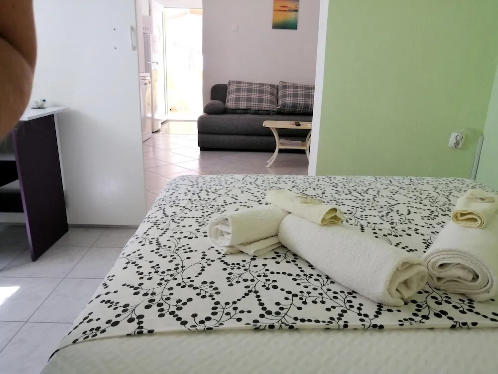 Apartment With one Bedroom in Zadar, With Enclosed Garden and Wifi - 1