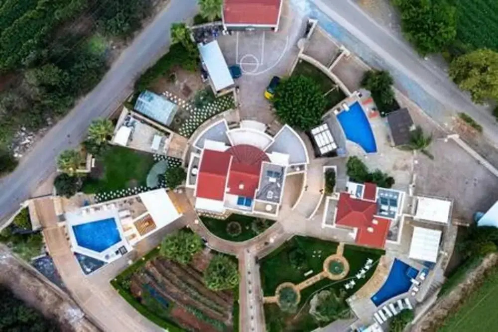 Therros Villa with private pool by Estia