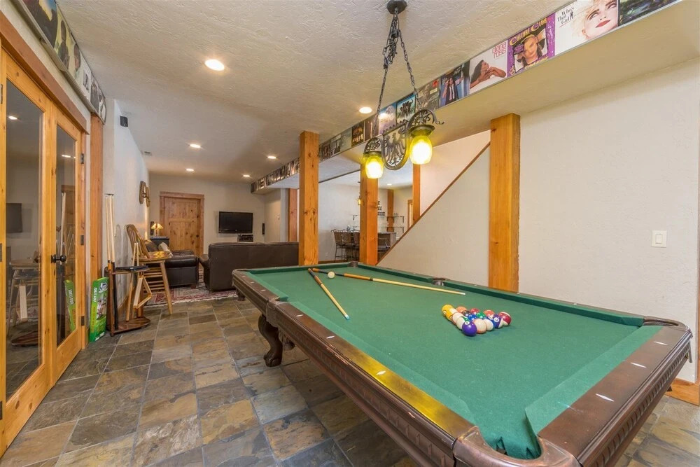 Big Sky - Little Plume Lodge
