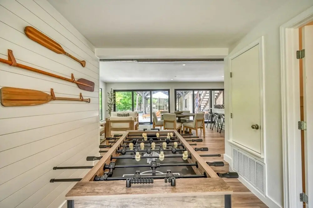 Luxury Riverfront Villa with Firepit & Gameroom