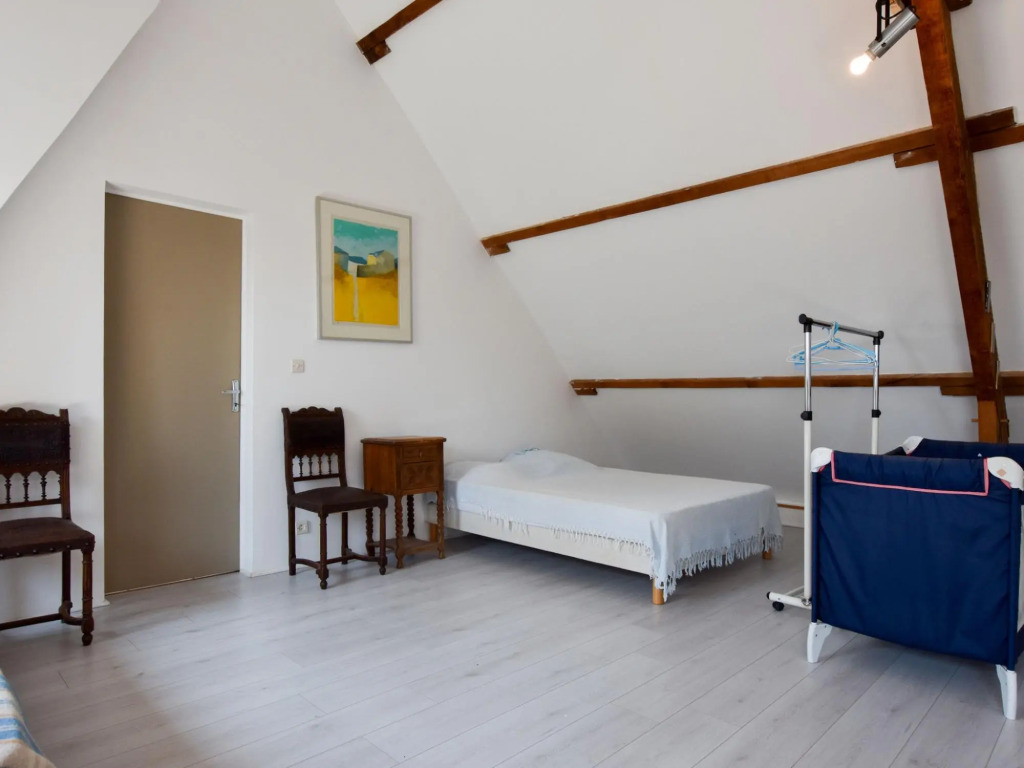 Serene Holiday Home in Pénestin, 300m from the beach