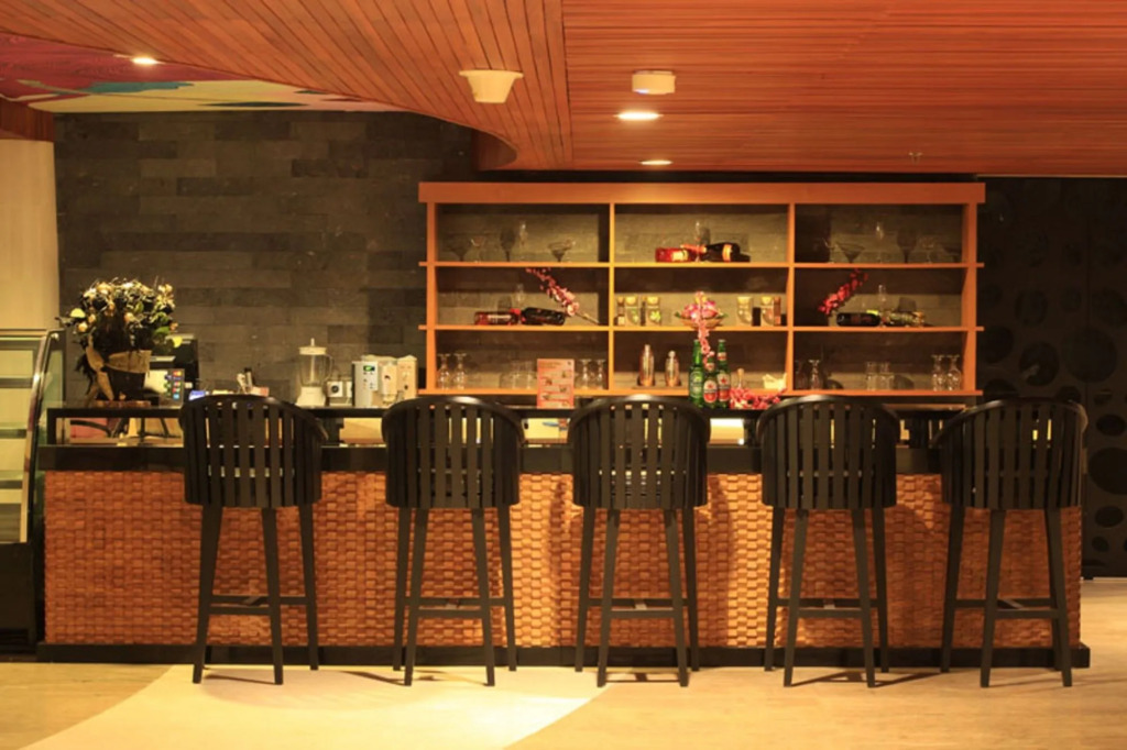 Bedrock Hotel Kuta