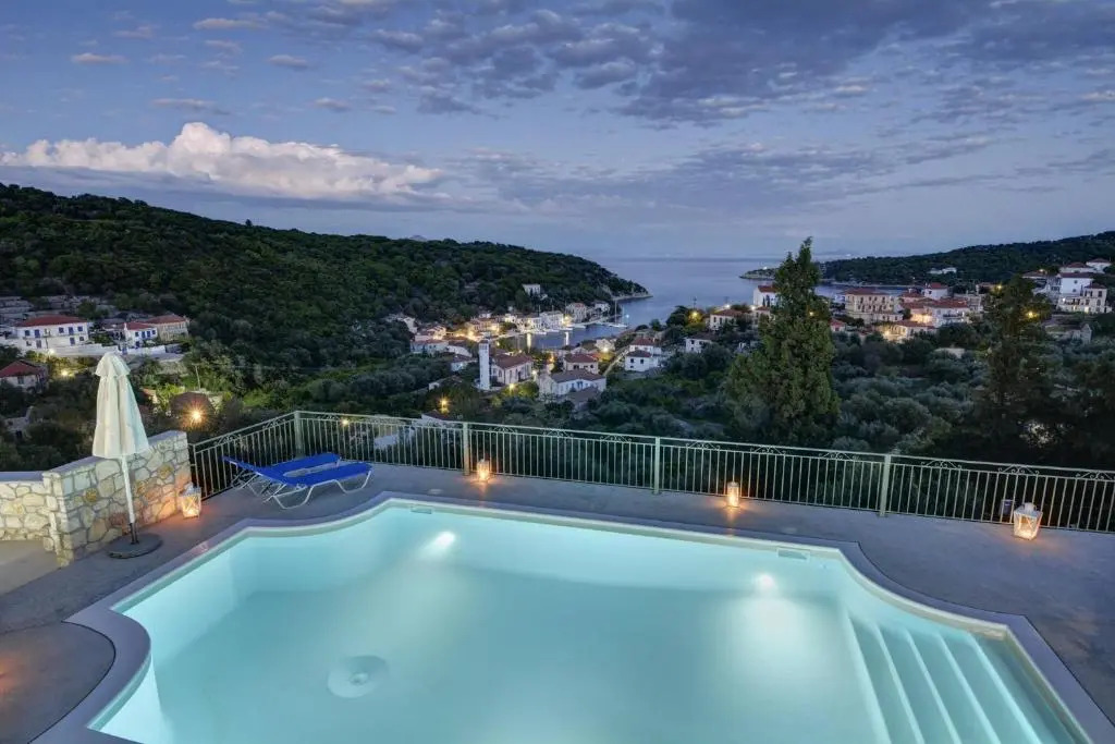 Likoudis Villas Suites,Traditional Ithacan Hospitality Above Kioni Harbot