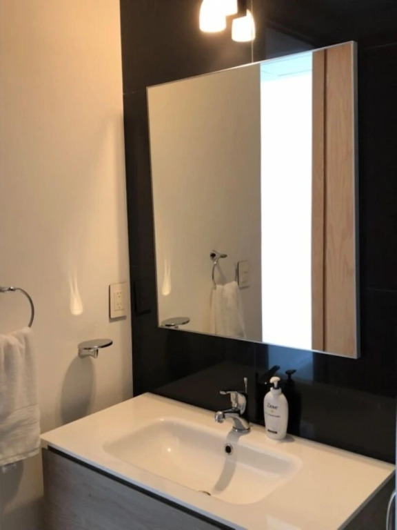 Menesse City Condo 1409