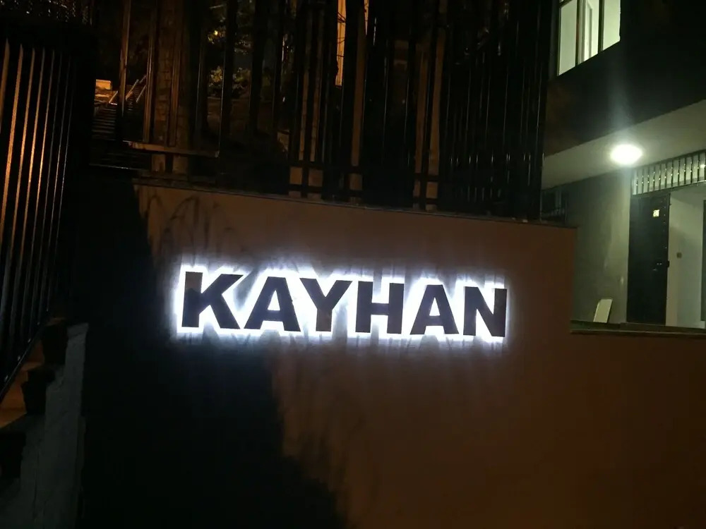 Kayhan Hotel