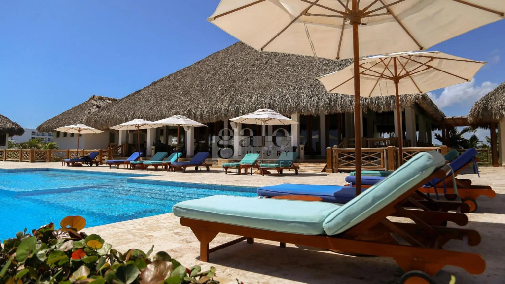 Cozy 1BDR with Pool Golf View at Cana Pearl