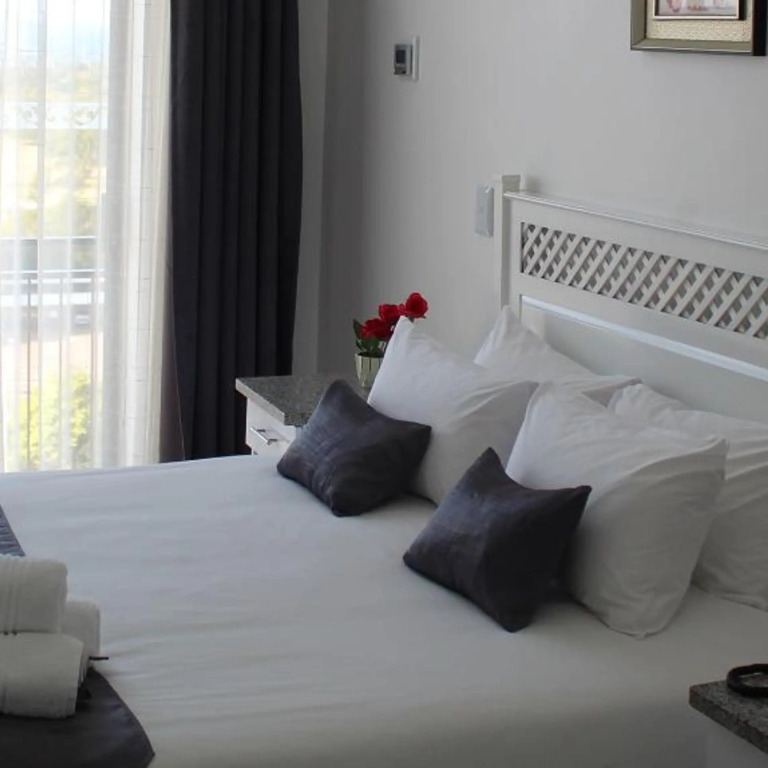 Royal Ushaka Hotel Morningside