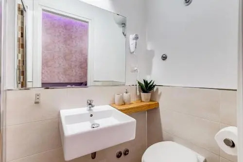 ORAZIO INN SUITE