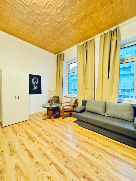 Modern Studio for 3 Near FAC Platz