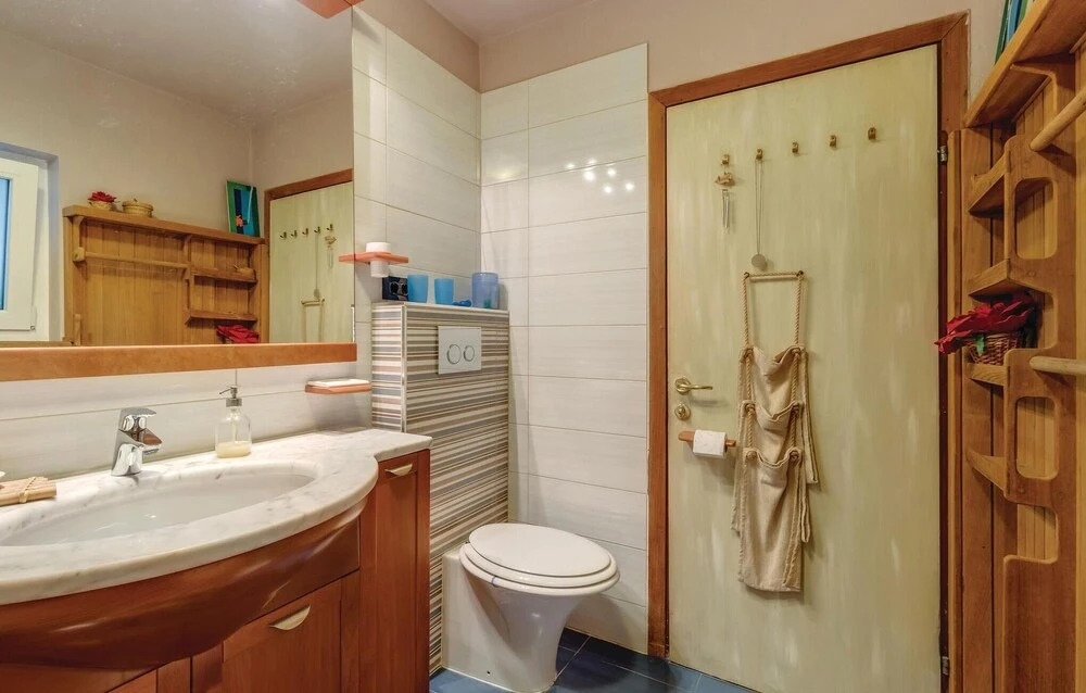 Nice Home In Mali Losinj With Sauna