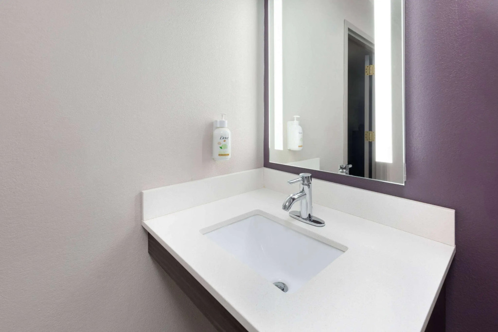 La Quinta by Wyndham Loudon