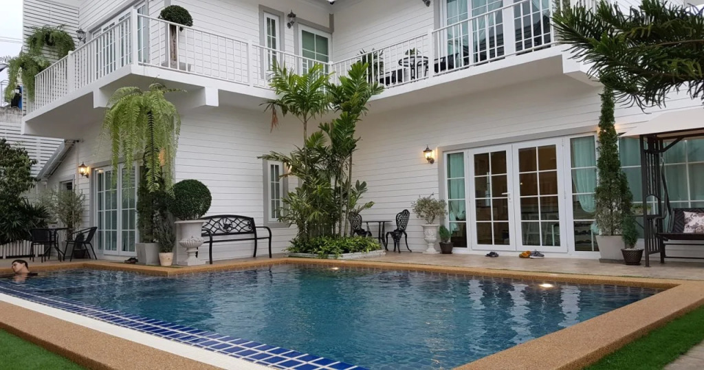 Vanida Antique Home