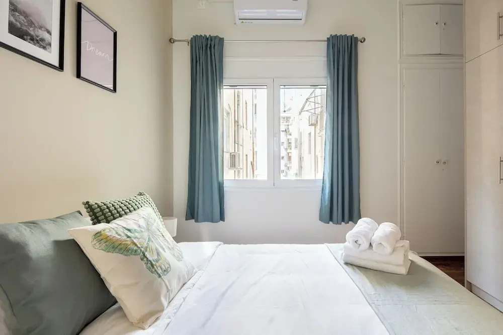 Theai 1-Bedroom Apartment in Athens