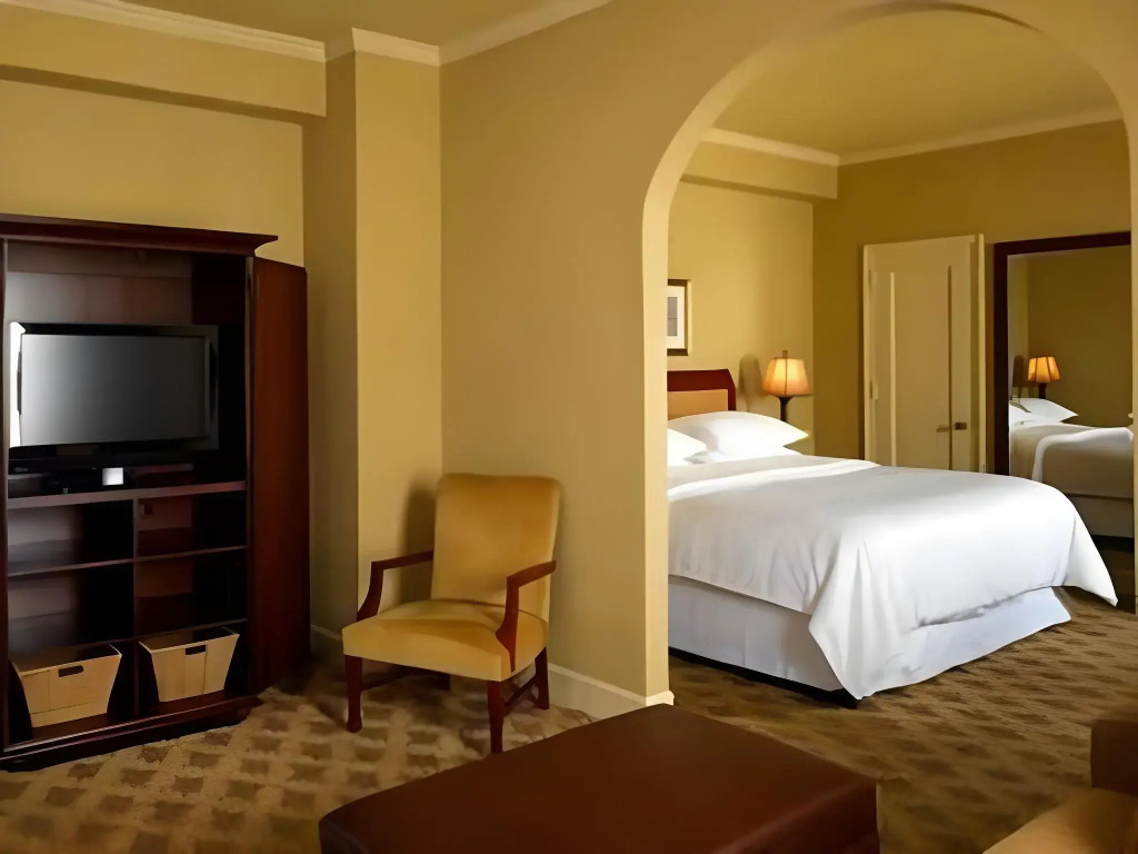 The Read House Historic Inn & Suites